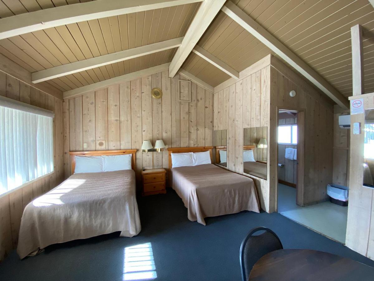 Bristlecone Motel Big Pine Bagian luar foto