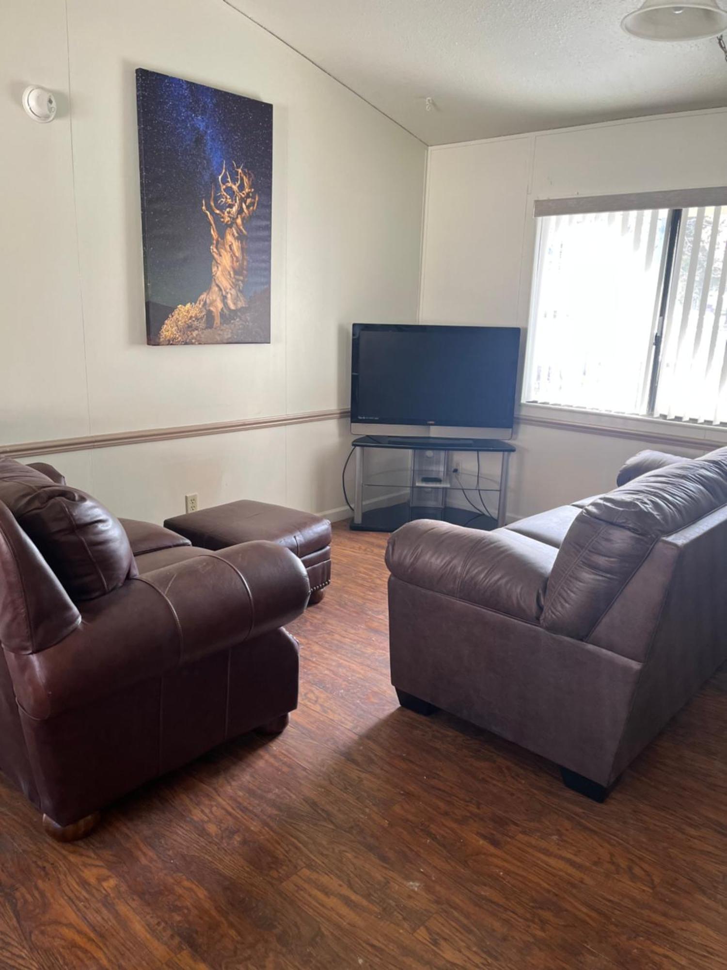 Bristlecone Motel Big Pine Bagian luar foto